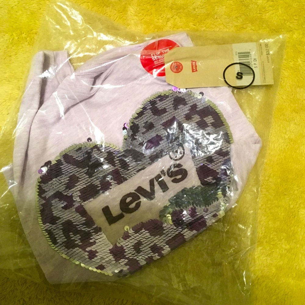 Levi’s Flip sequin T-shirt